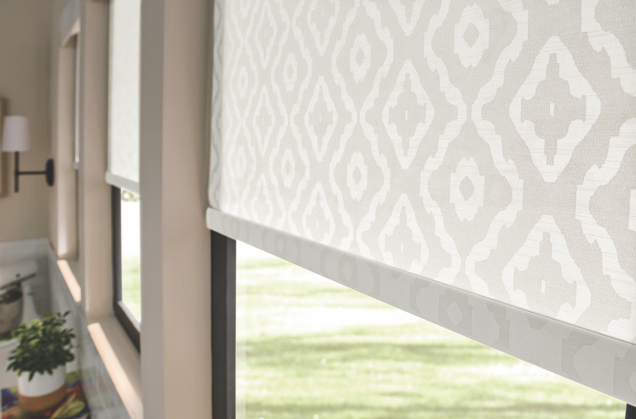 Roller shade fabric pattern detail